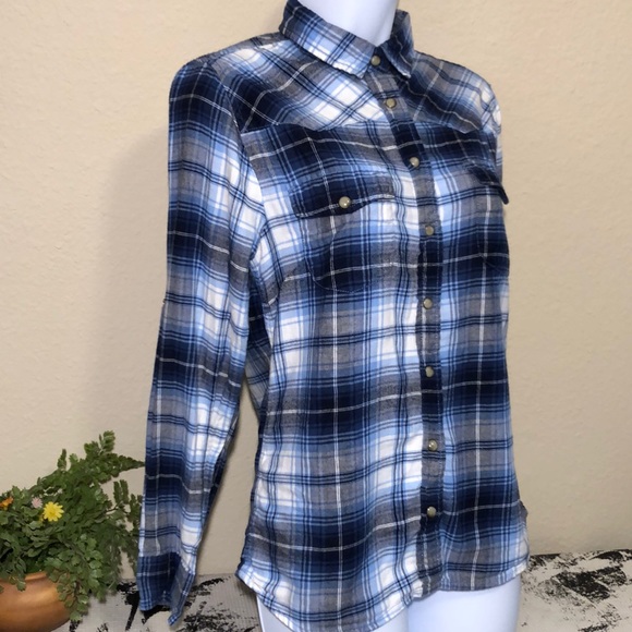 Jach’s Girlfriend women’s blue Button Down Shirt - Picture 3 of 8